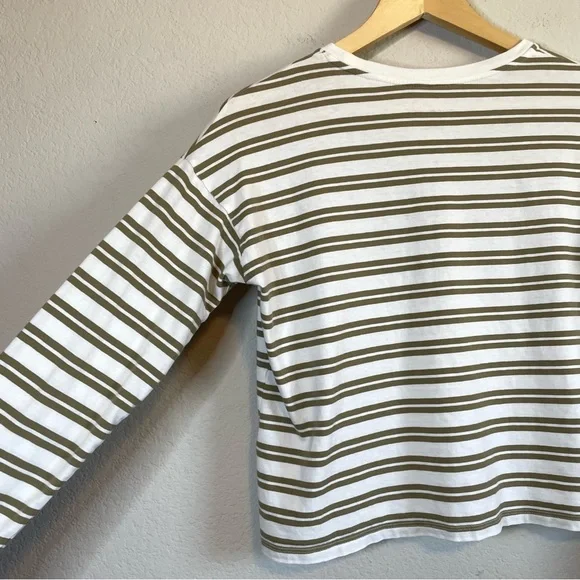 Everlane Long Sleeve Box Cut Pocket Tee Olive Green Tan Striped Shirt Size XS - Picture 8 of 10